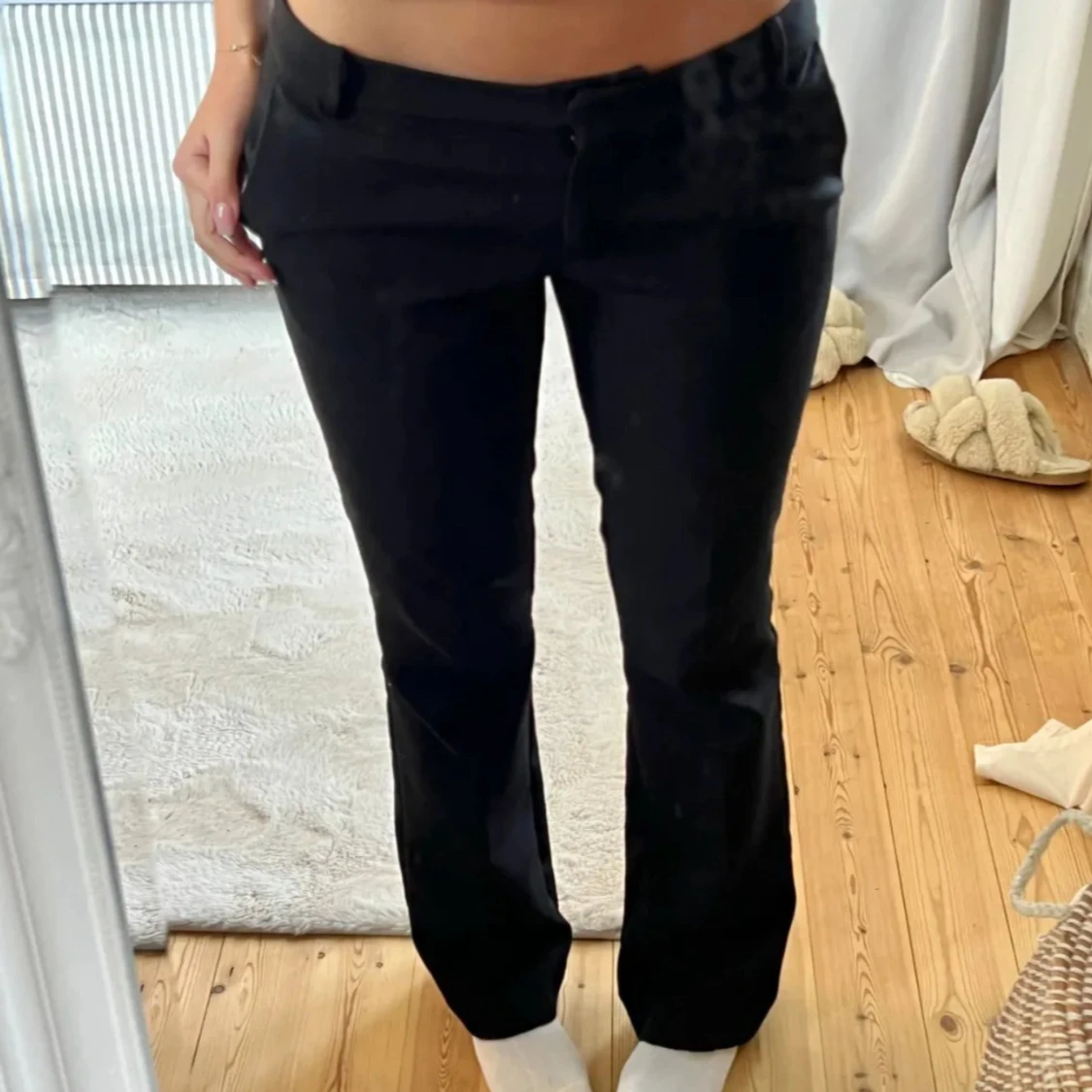 Svarta kostymbyxor - 1