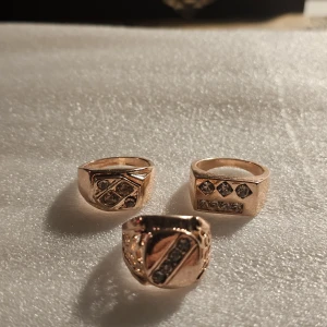 3x Guldpläterade ringar (Rose) - Säljs in styckvis  17.7 mm 17.7 mm 17.7 mm