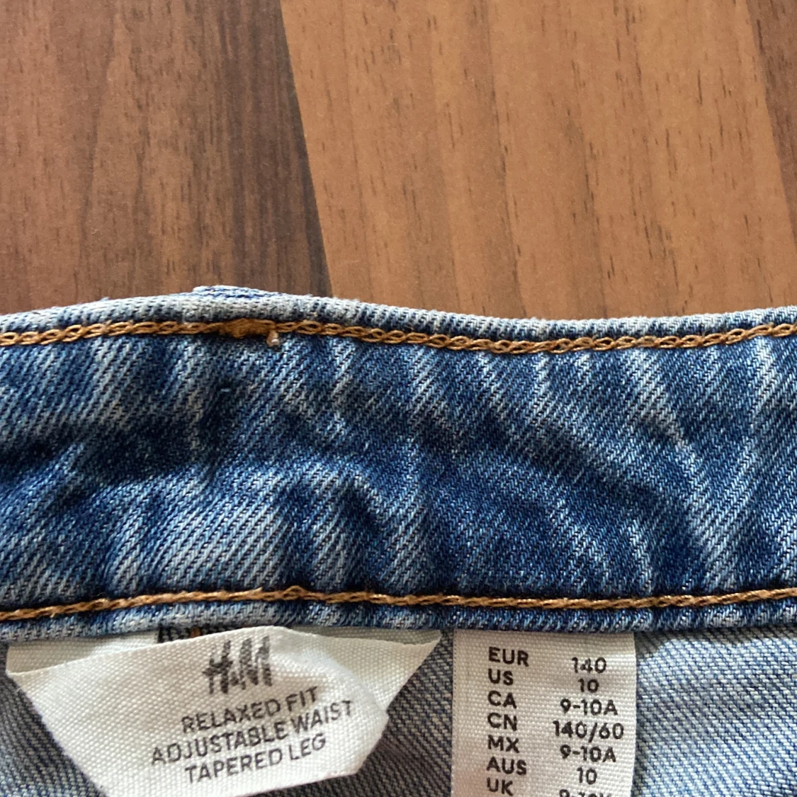 Blå tapered jeans från H&M, stl 140 - 2