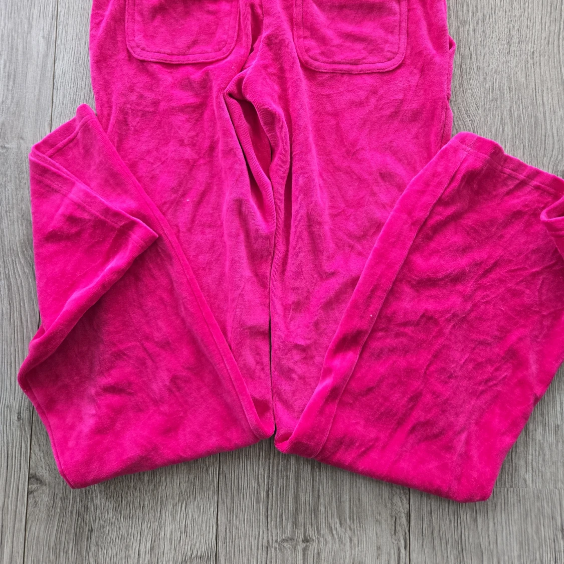 Rosa velour set från Juicy Couture - 3