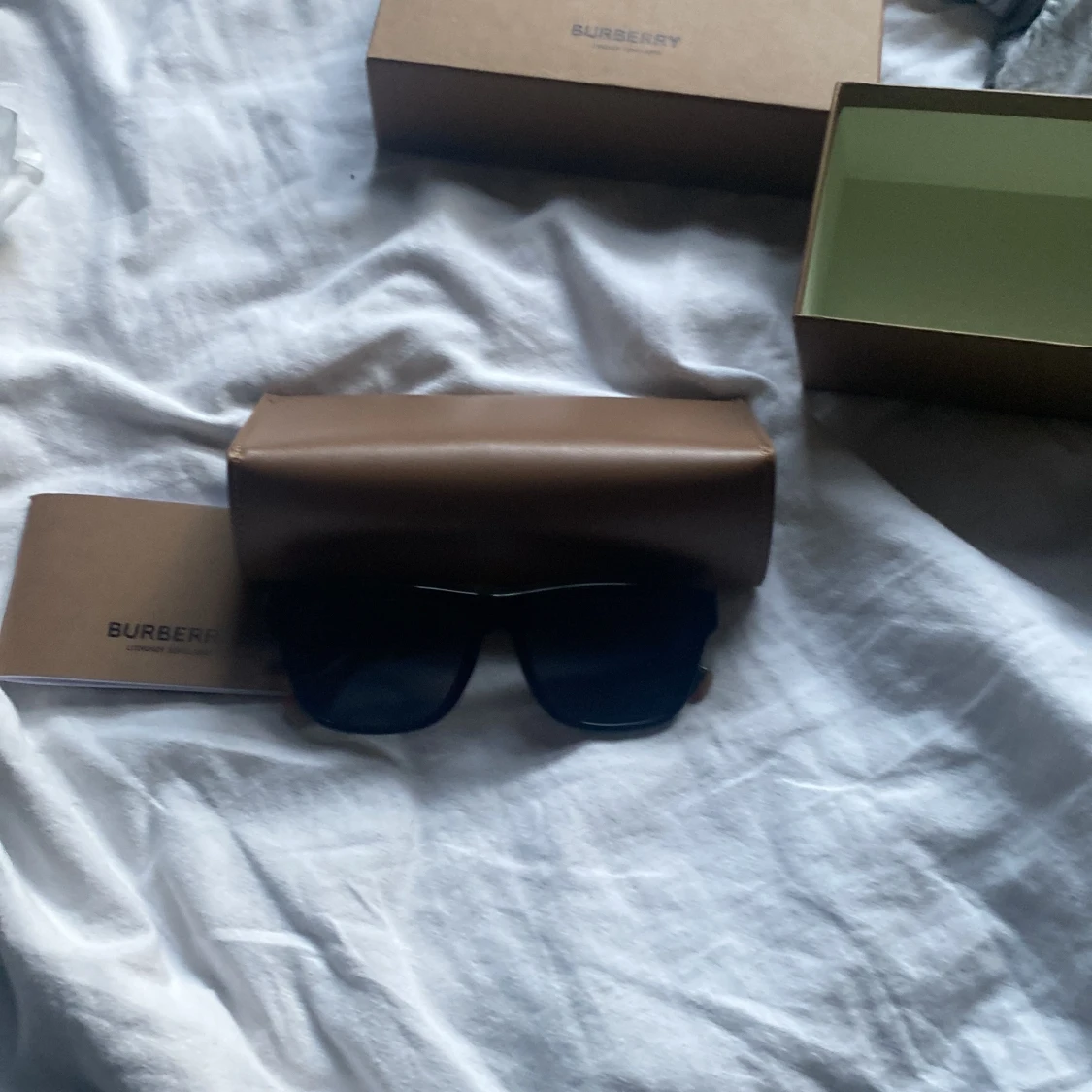 Burberry rutiga solglasögon - 4