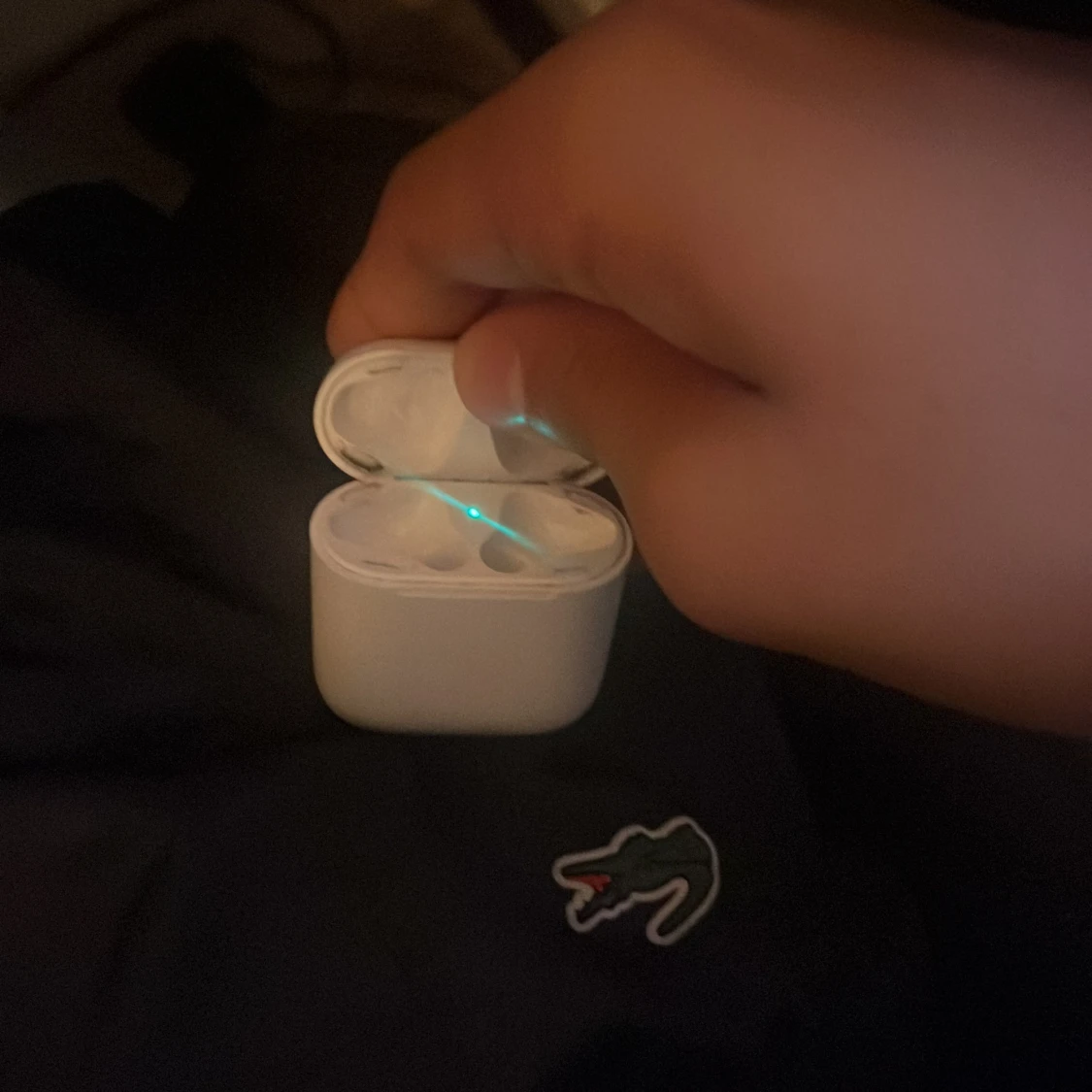 AirPods (2nd generation) - 2