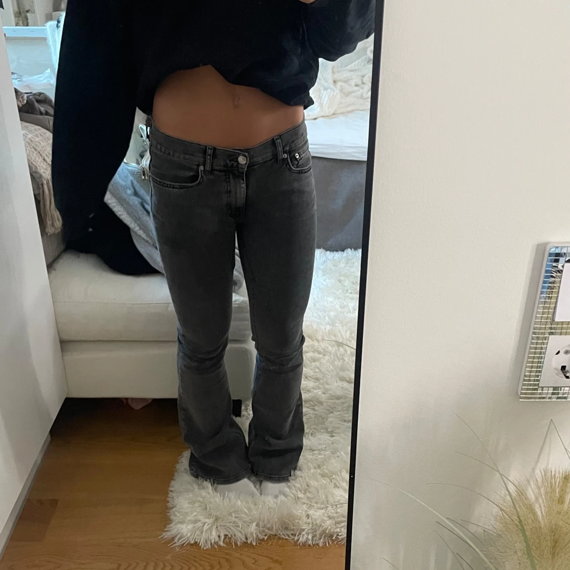Mörkgrå bootcut jeans låg midja - 3