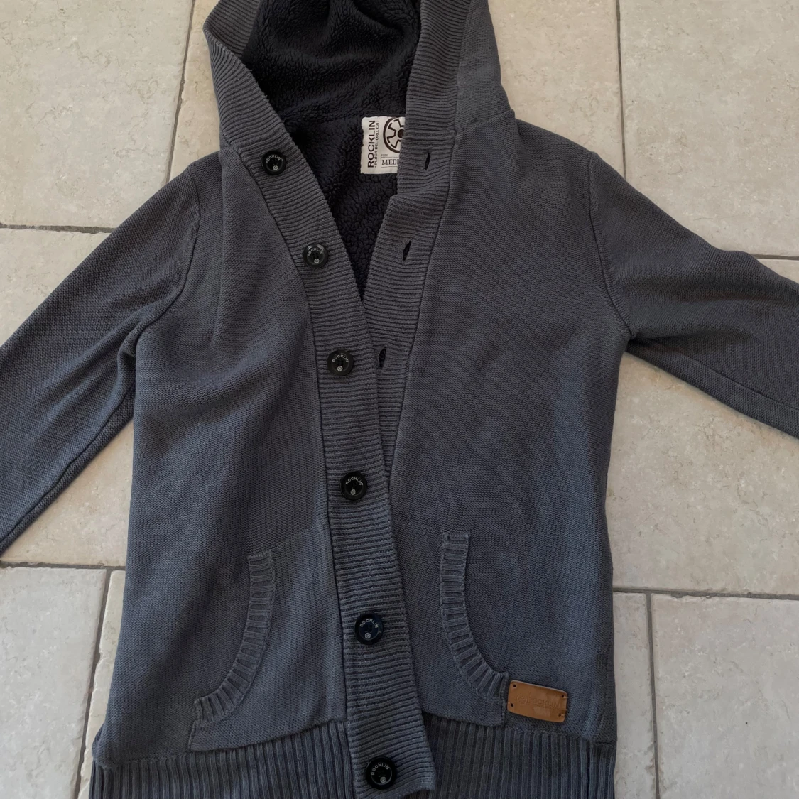 Stickad kofta från Rocklin - 3