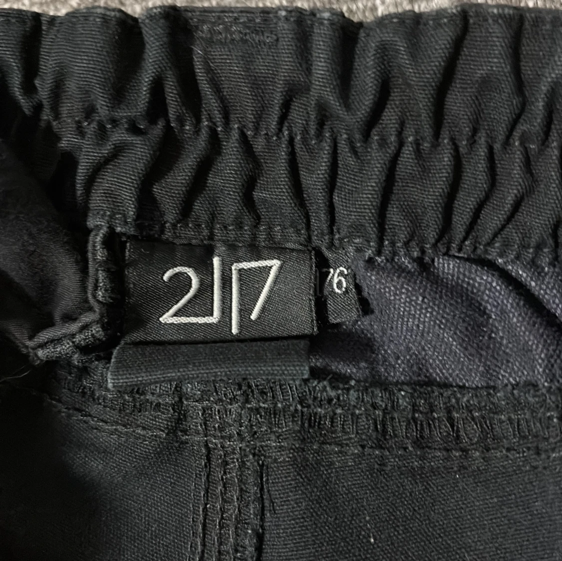 Svarta cargopants - 2