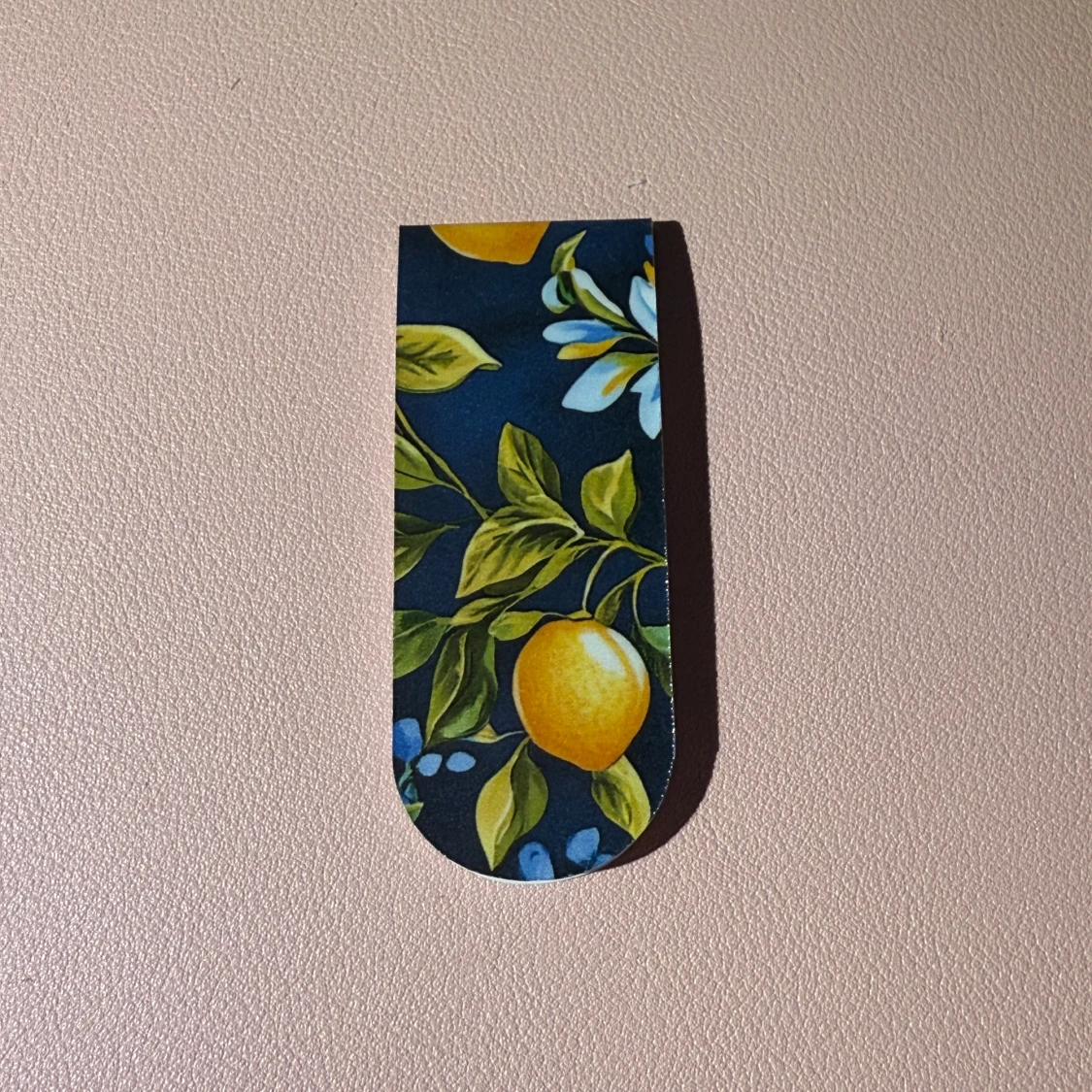 Magnetiskt handgjort bokmärke  - 2