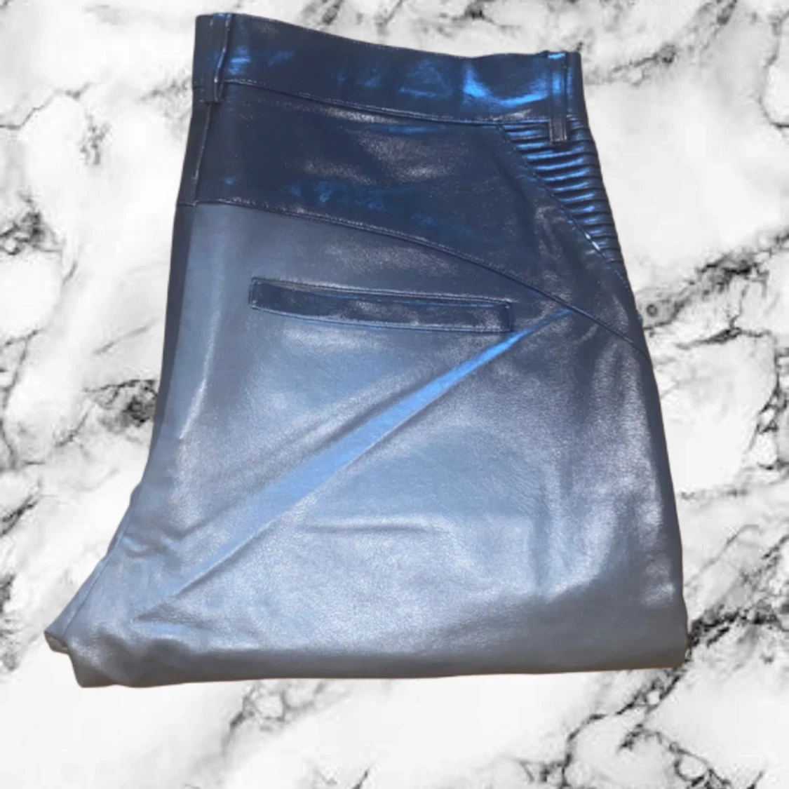 Svarta skinnbyxor med dragkedjor - 4