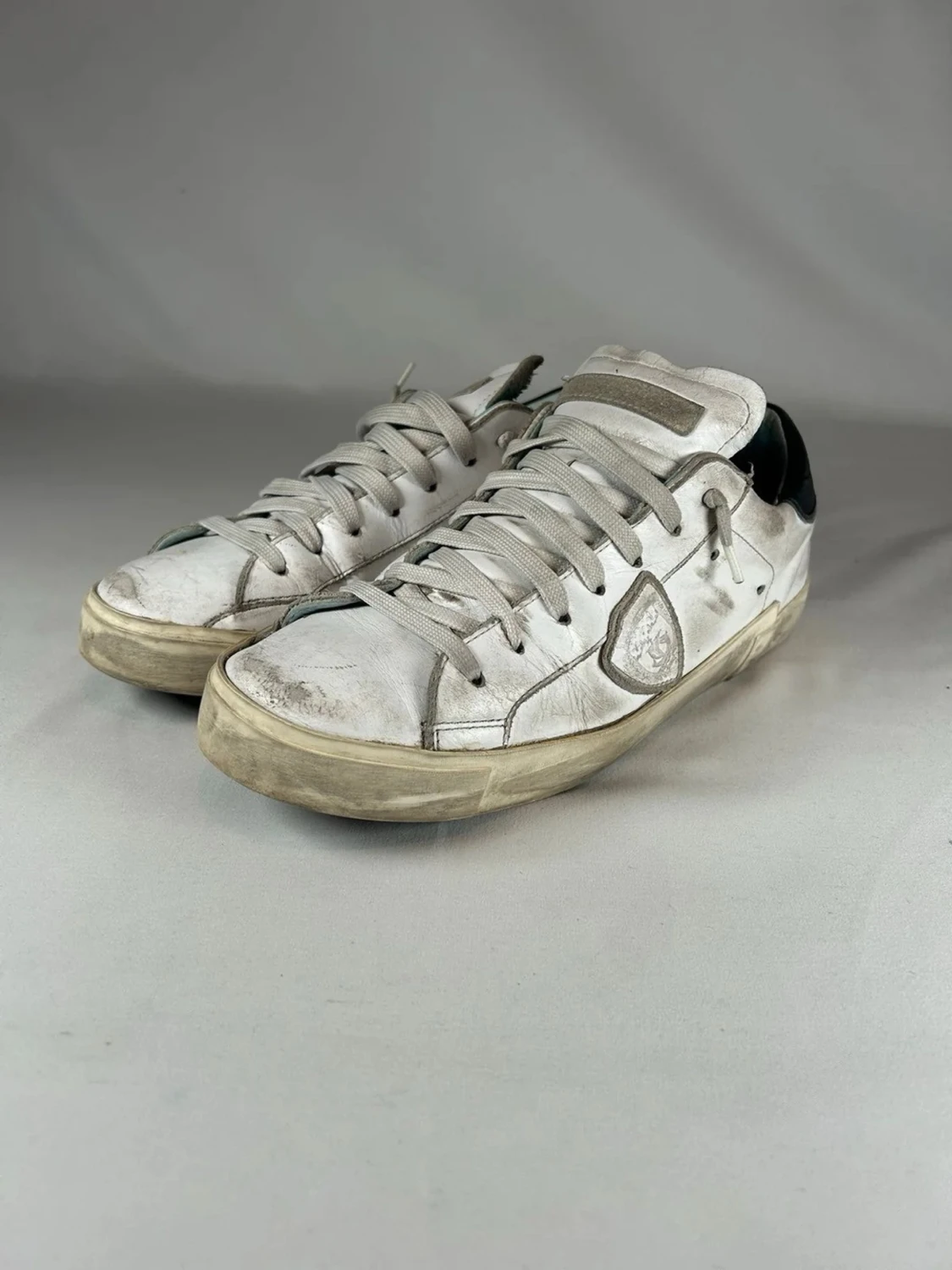 Philippe Model vita sneakers med grå detaljer - 4