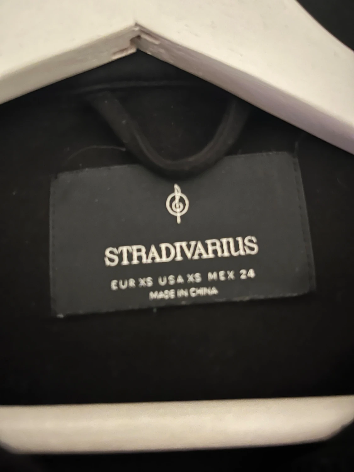 Kort kappa svart  - 3