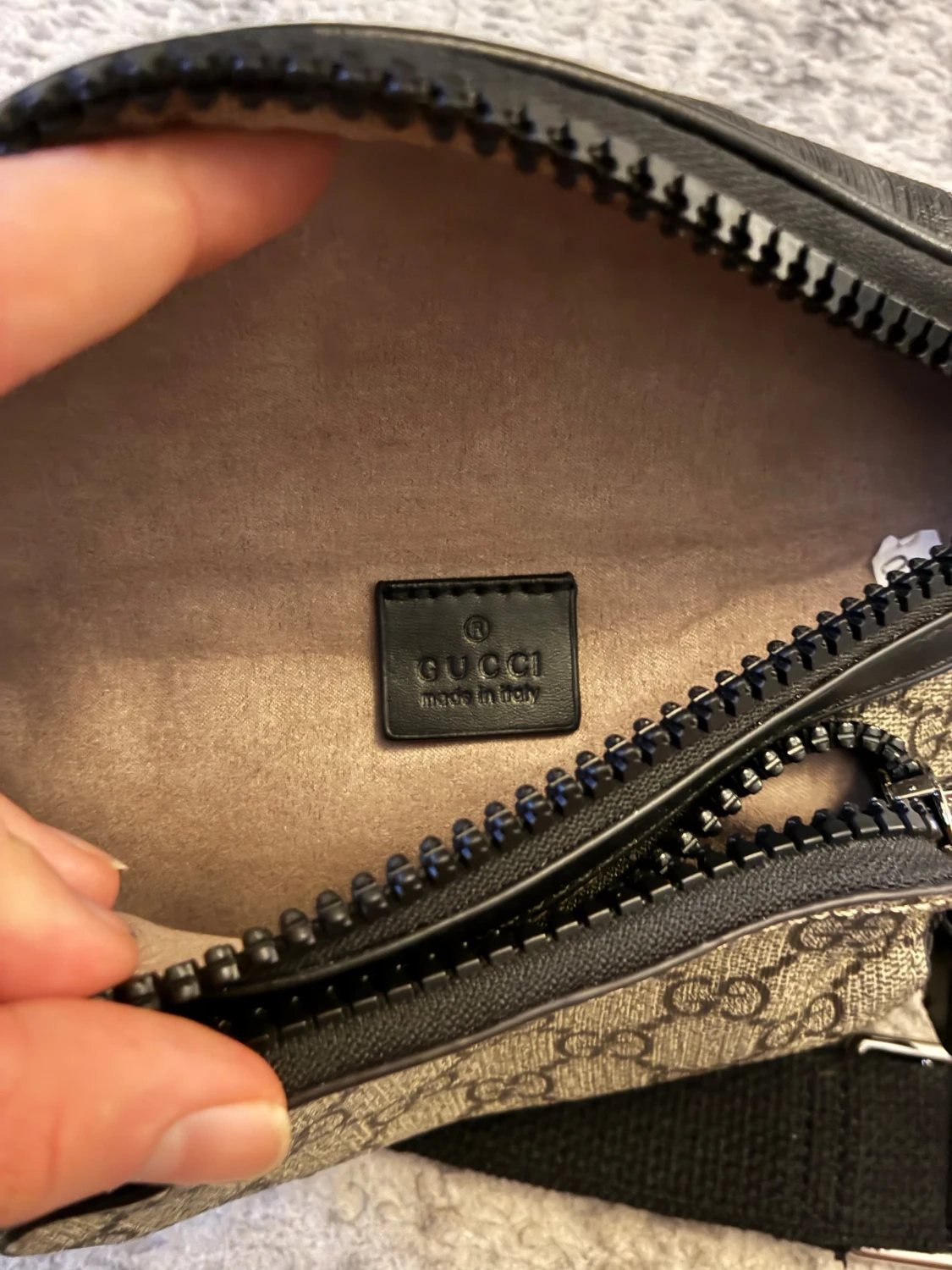 GUCCl magväska - 1