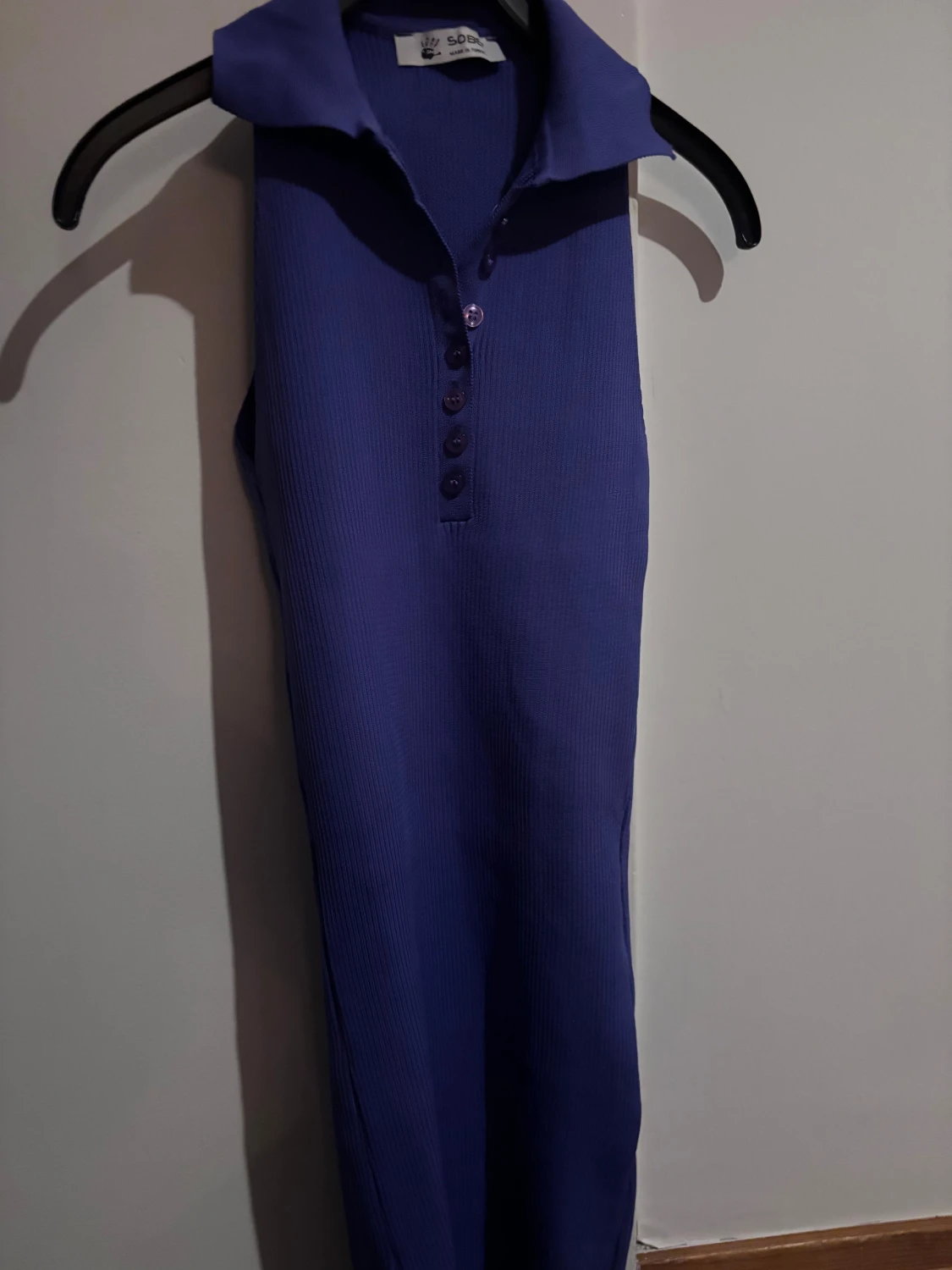 Blå ribbad klänning från Sobe - 1