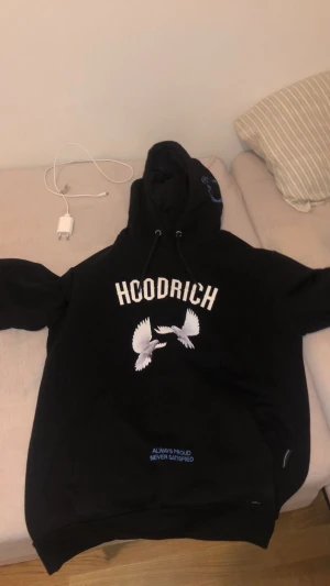 Hoodrich Hoodie  - Hoodrich hoodie gammal model bra skick 