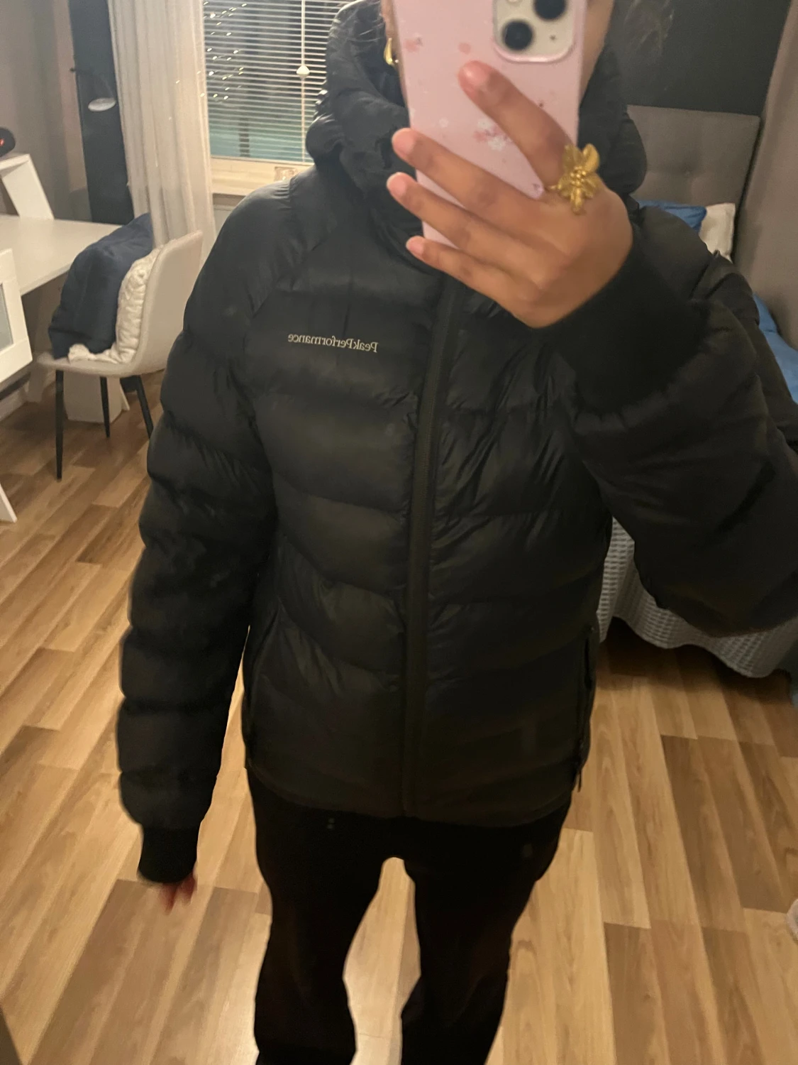 Svart Peak Performance dunjacka - 1