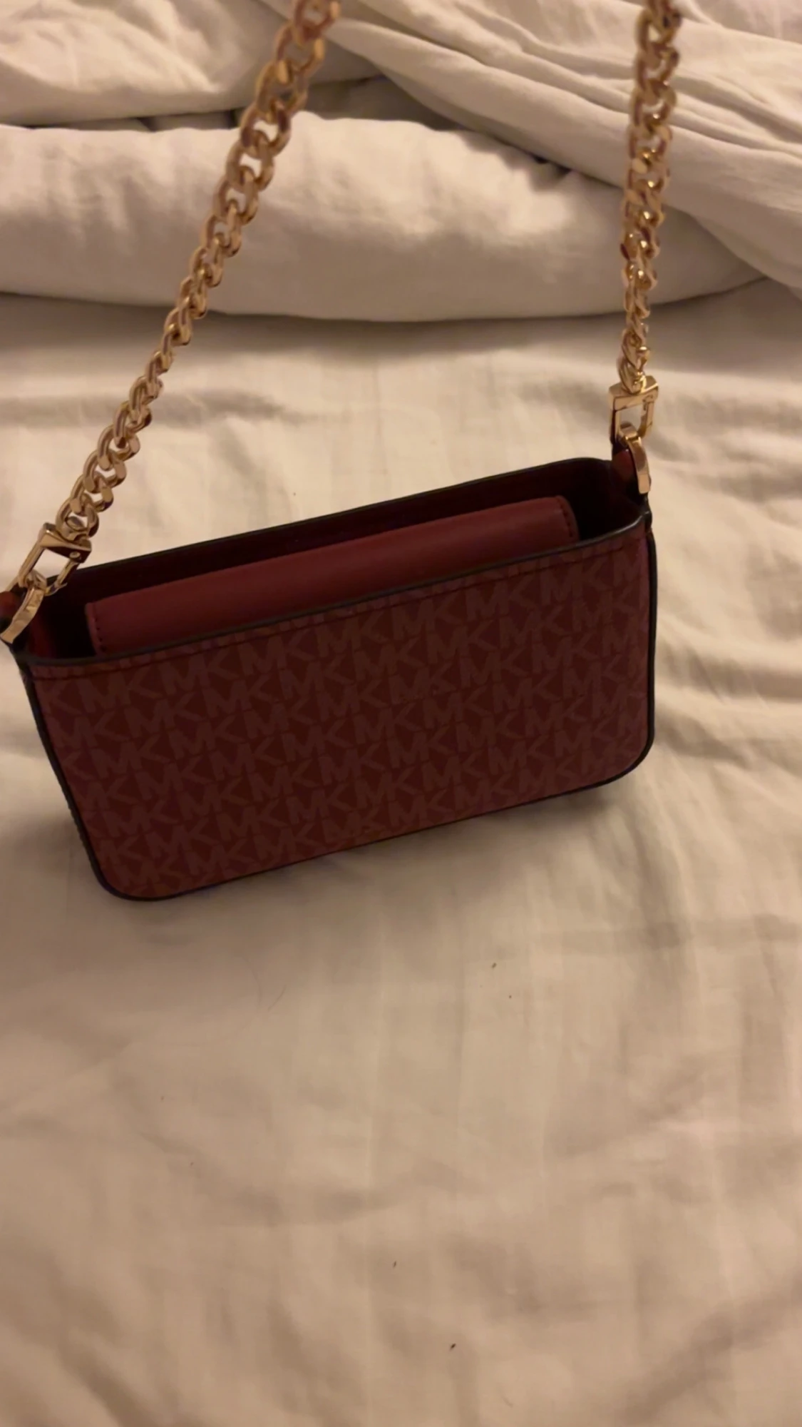 Vin Röd axelväska från Michael Kors - 1