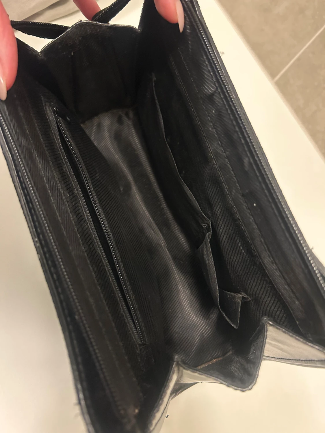 Svart Fendi axelväska med FF-mönster - 3