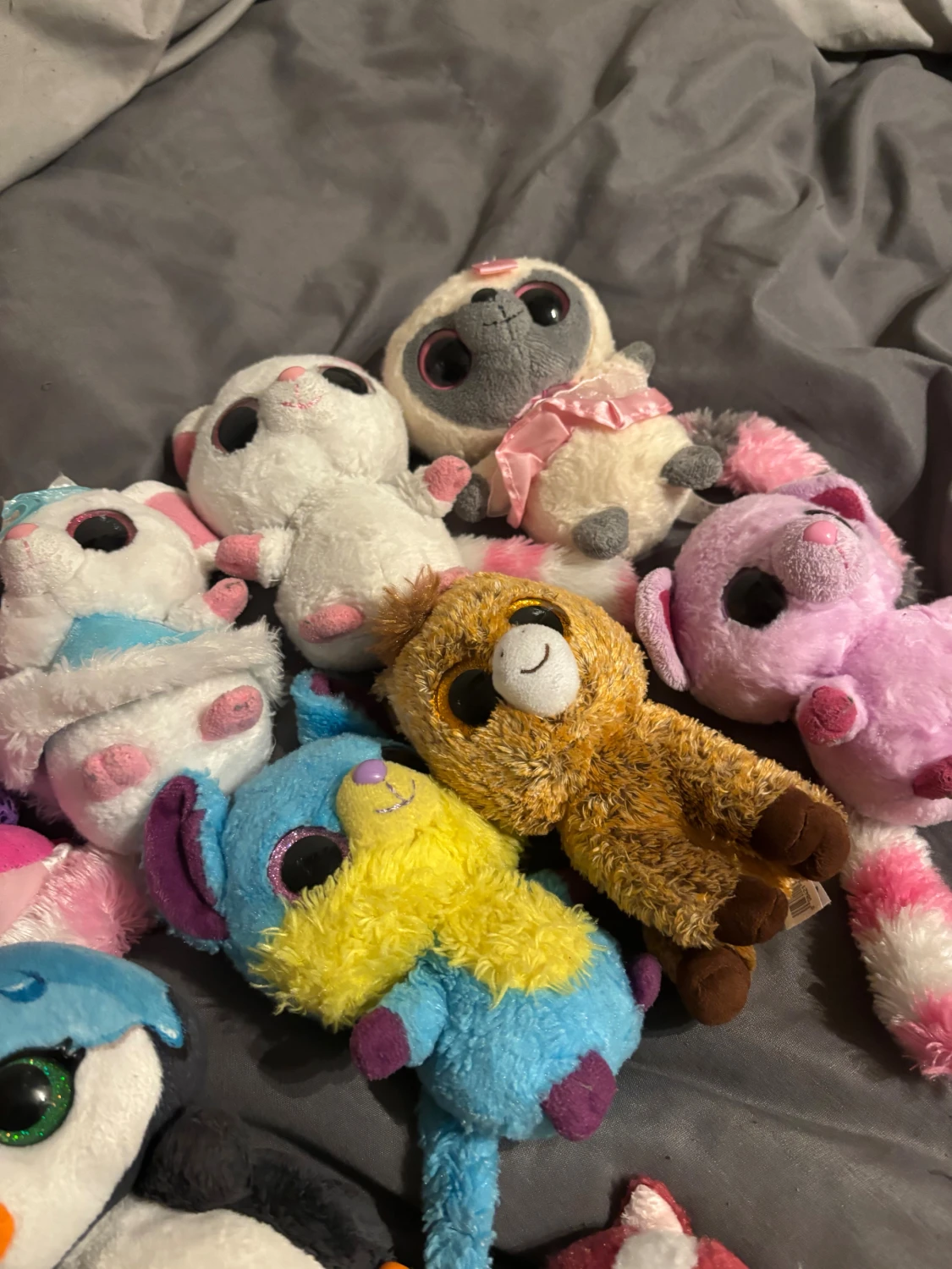 13 OLD Ty plushies - 2