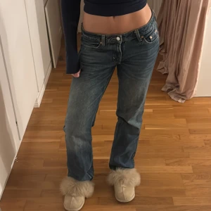 Weekday jeans - Jätte snygga! 