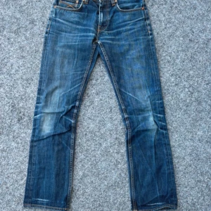 Pace jeans - Galet snygga jeans med bra wash. Passformen är straight och är storlek W29. Skriv vid funderingar, pris kan diskuteras vid snabb affär!