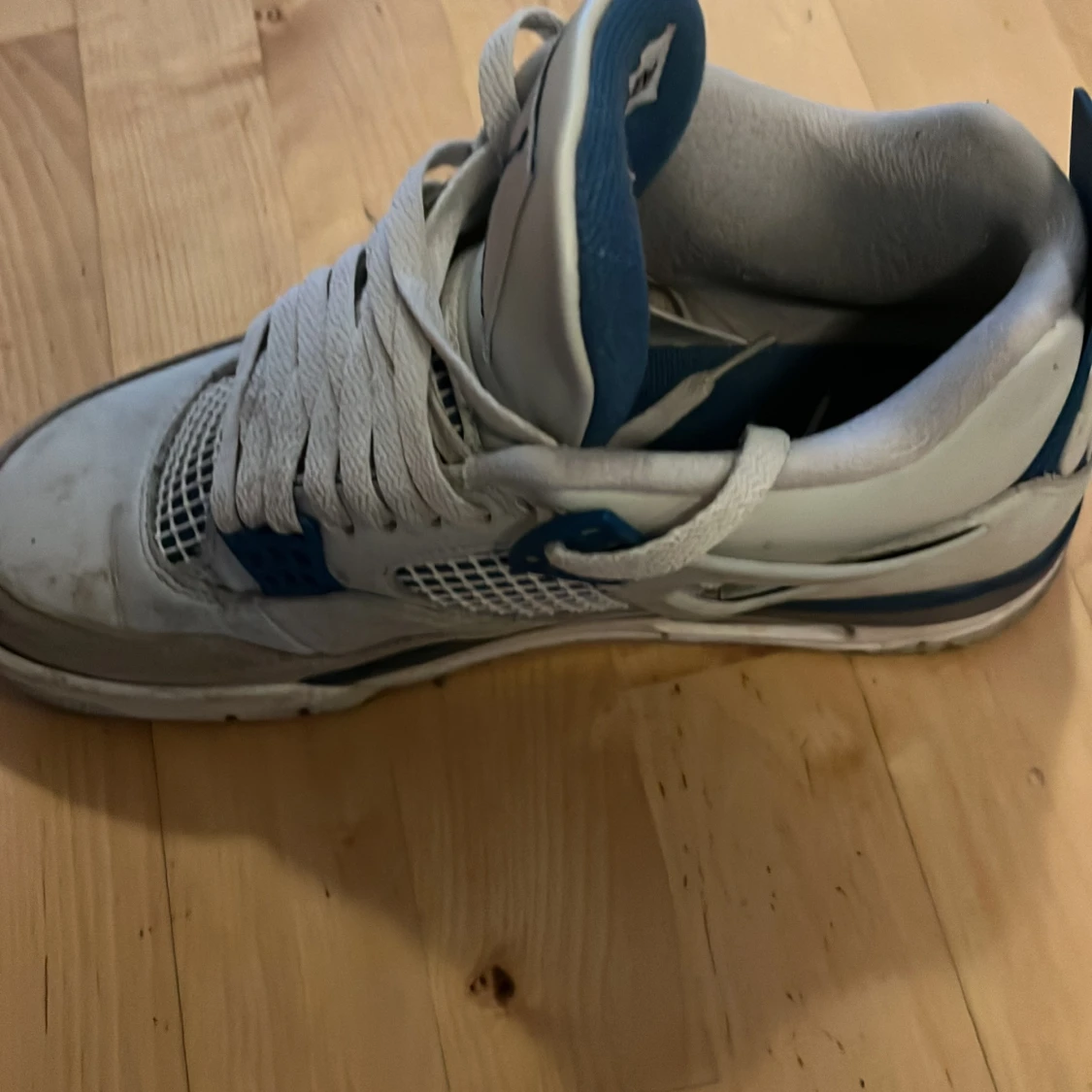 Nike Air Jordan 4 Retro Vit/Blå - 3