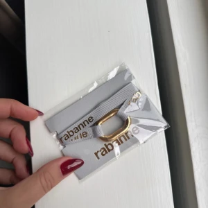 Accesoar - ”Armband” från Paco Rabanne. Fått som gåva vid köp🖤
