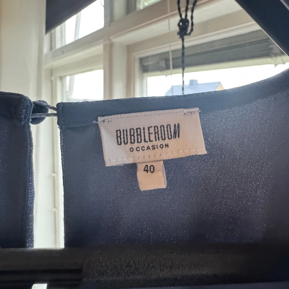 Mörkblå långklänning från Bubbleroom - 2