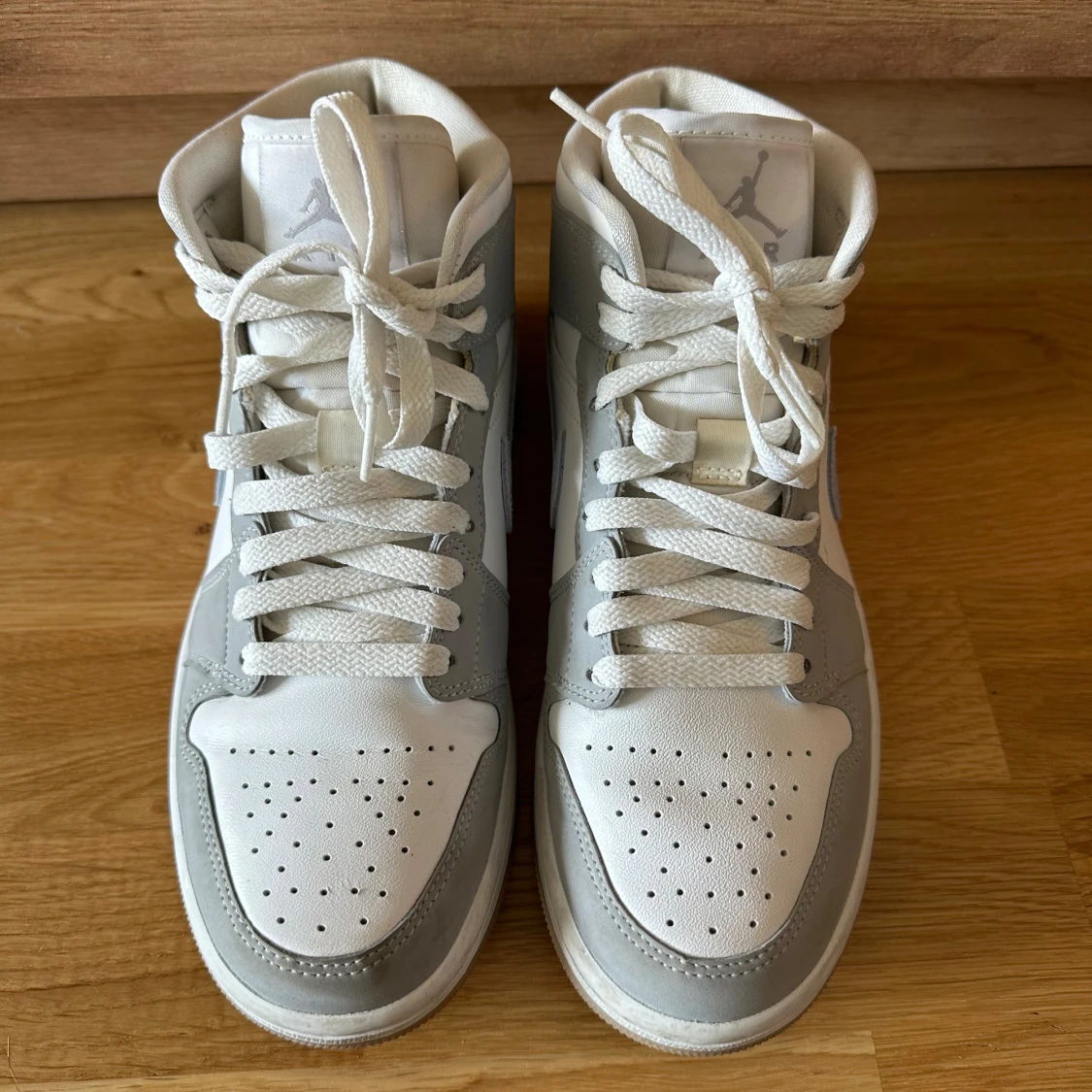 Nike Air Jordan 1 Mid vit/grå 38.5 - 1