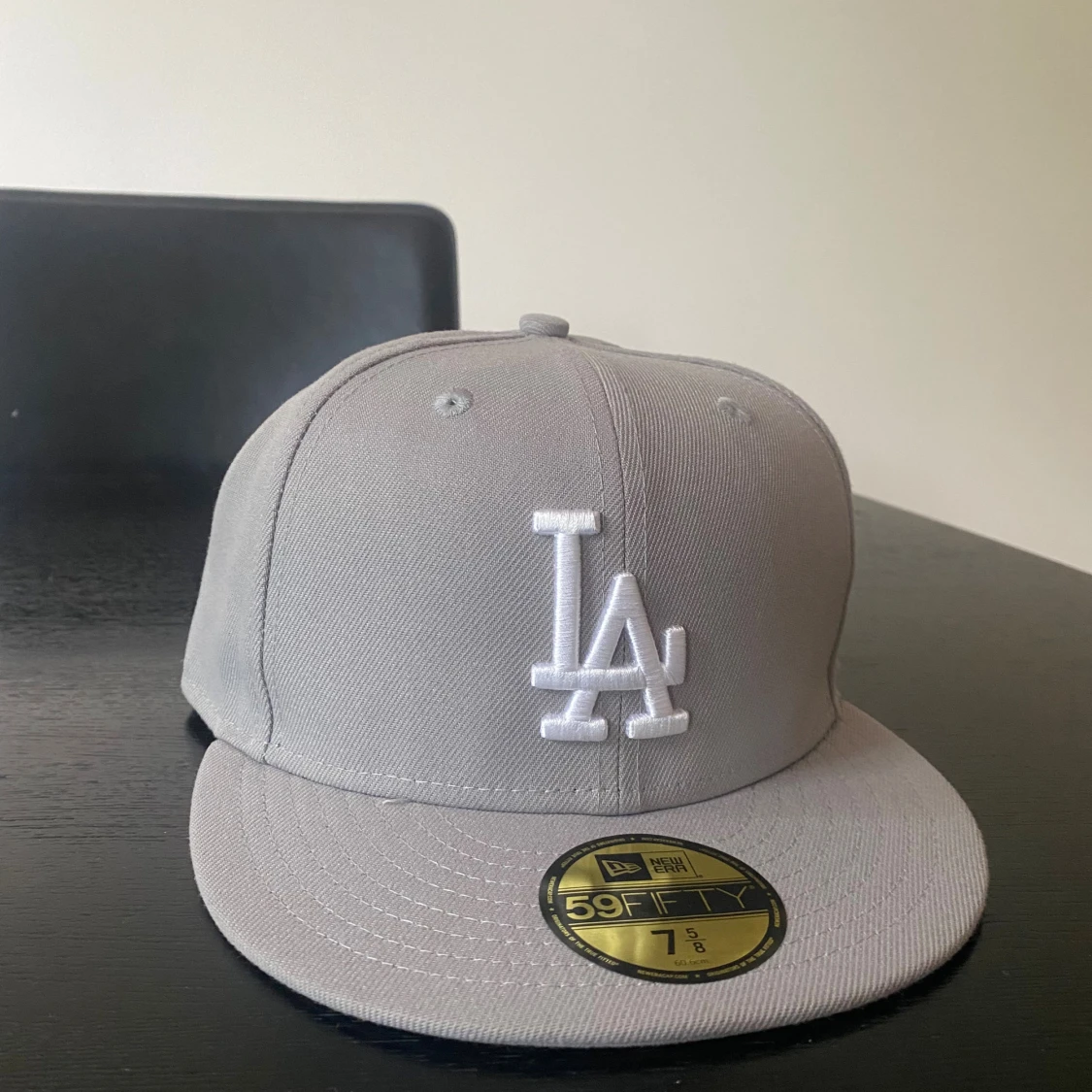 Grå LA 59FIFTY keps från New Era