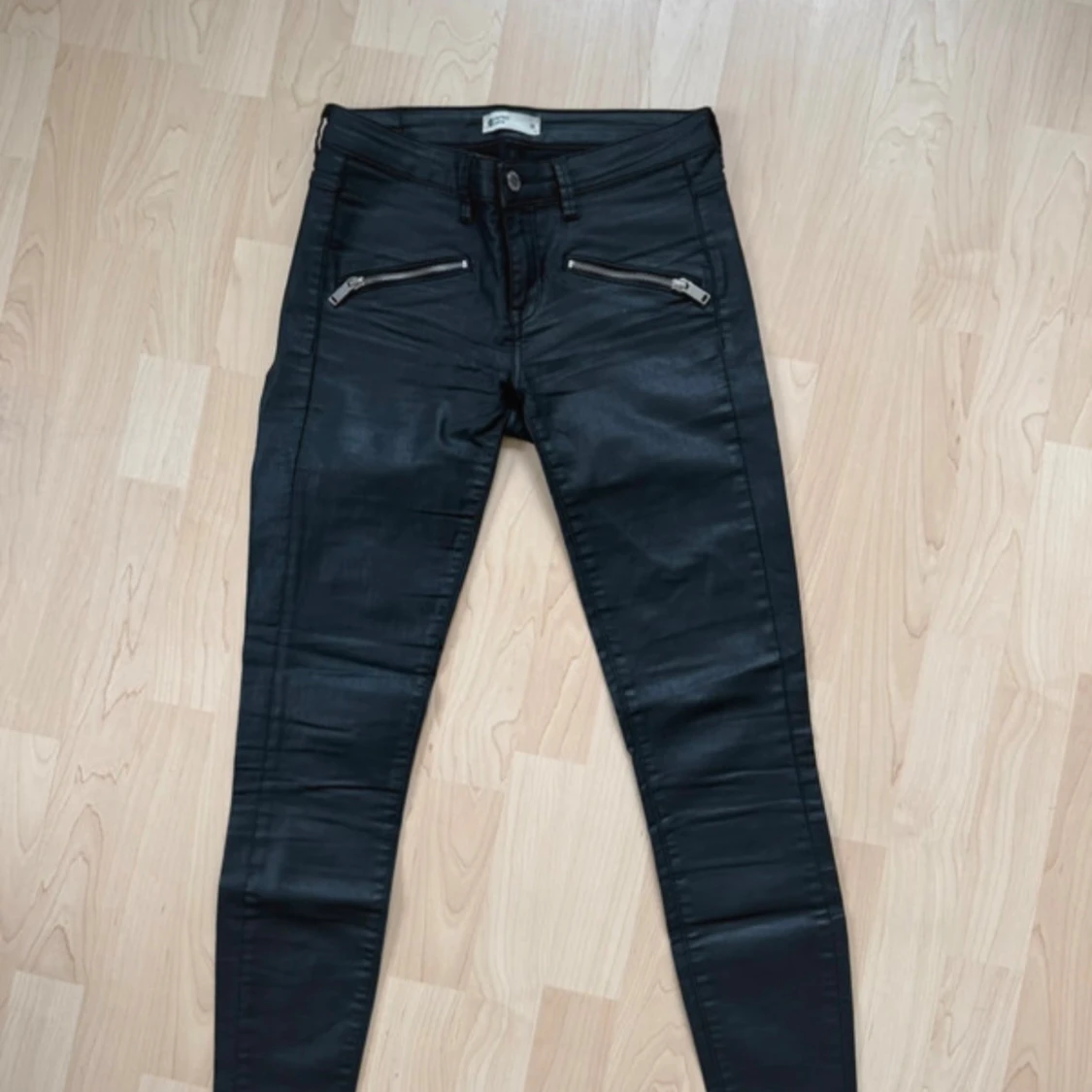 Svarta skinny jeans med dragkedjor - 2