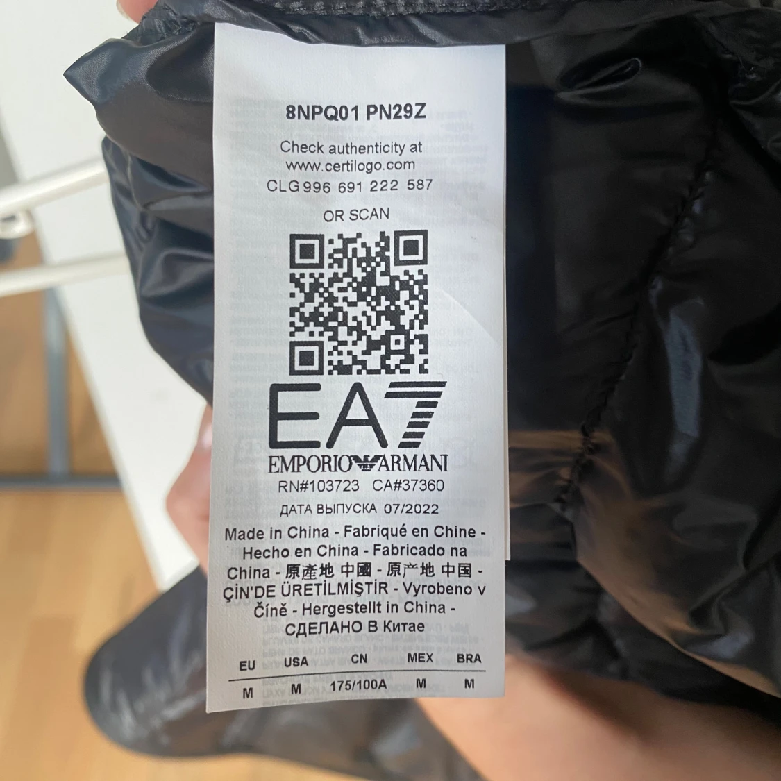 Svart dunväst från EA7 - 2