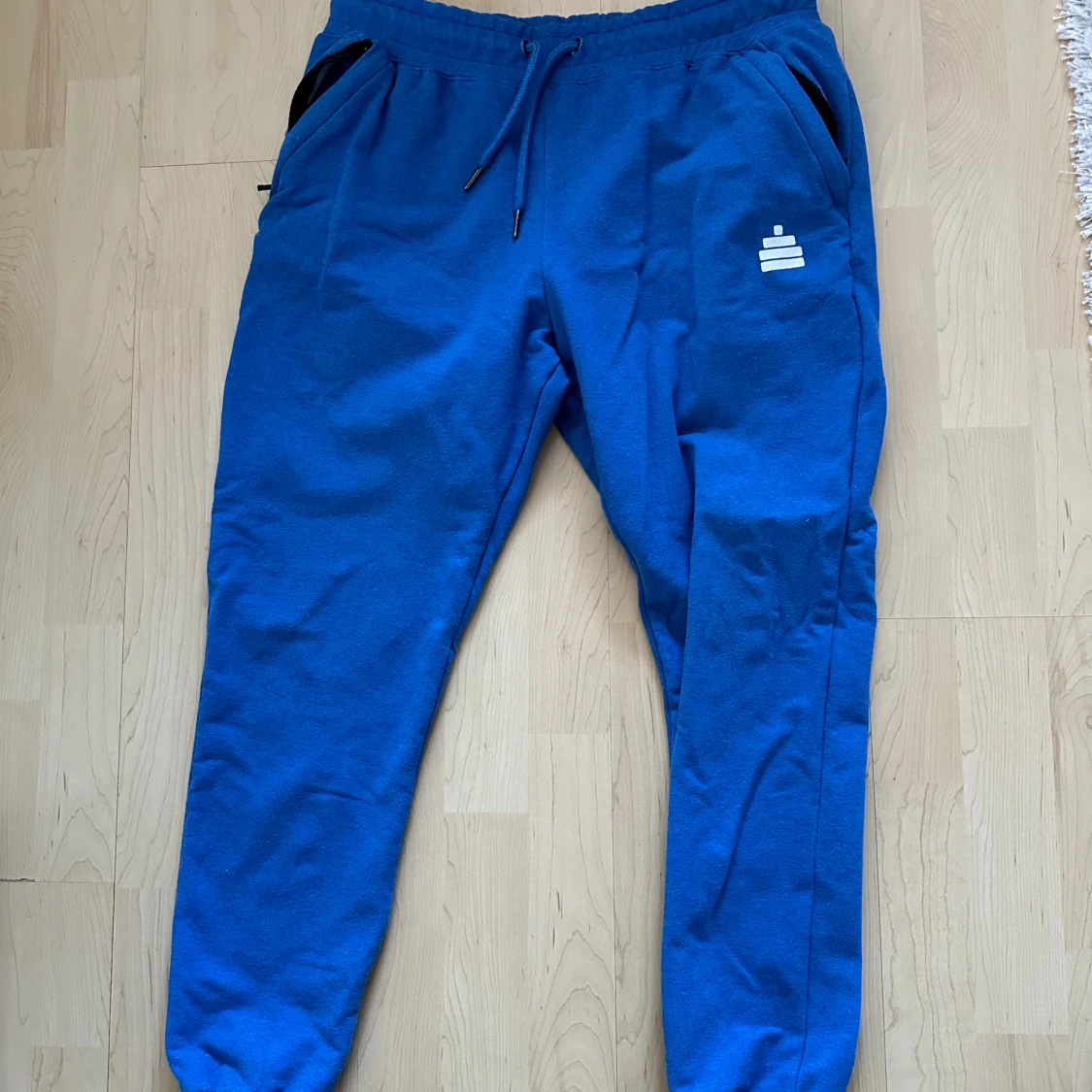 tyngre Blå träningsbyxor - 2