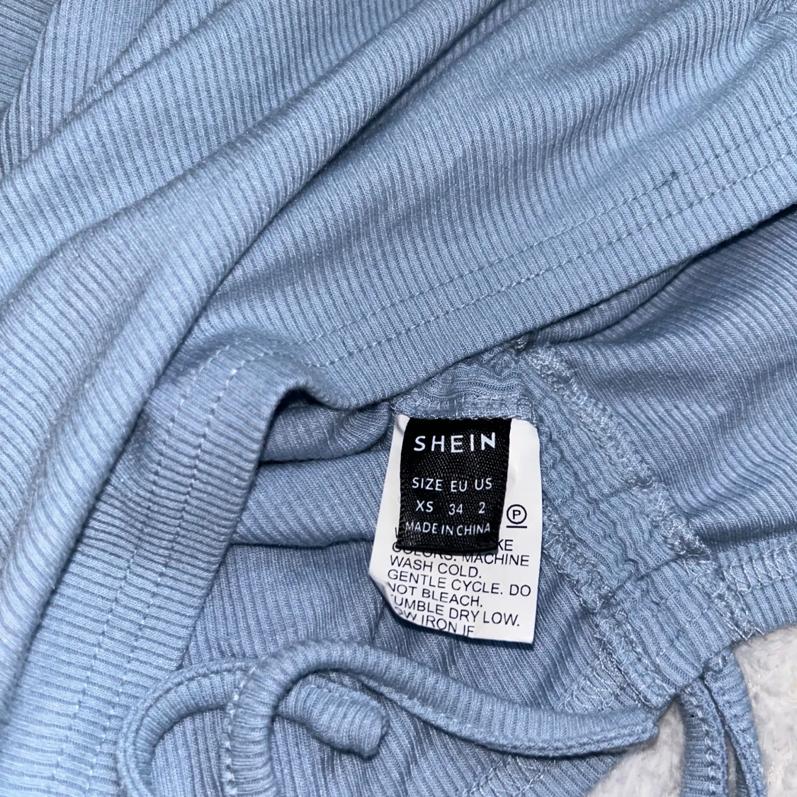 Ljusblå kortklänning från SHEIN - 2