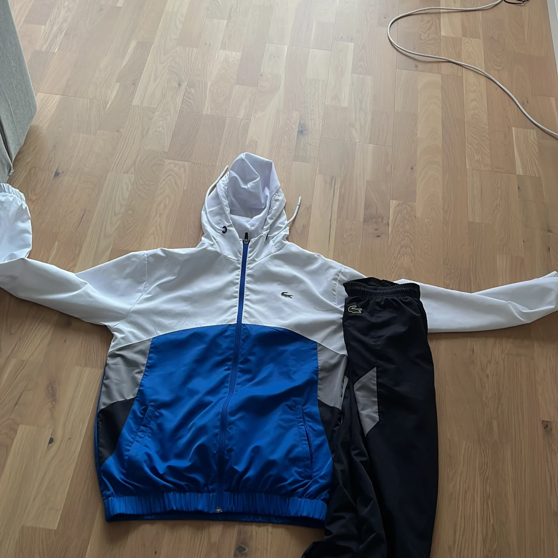 Lacoste Sport tracksuit blå/vit L