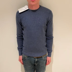 Gran sasso tröja  - Helt ny 