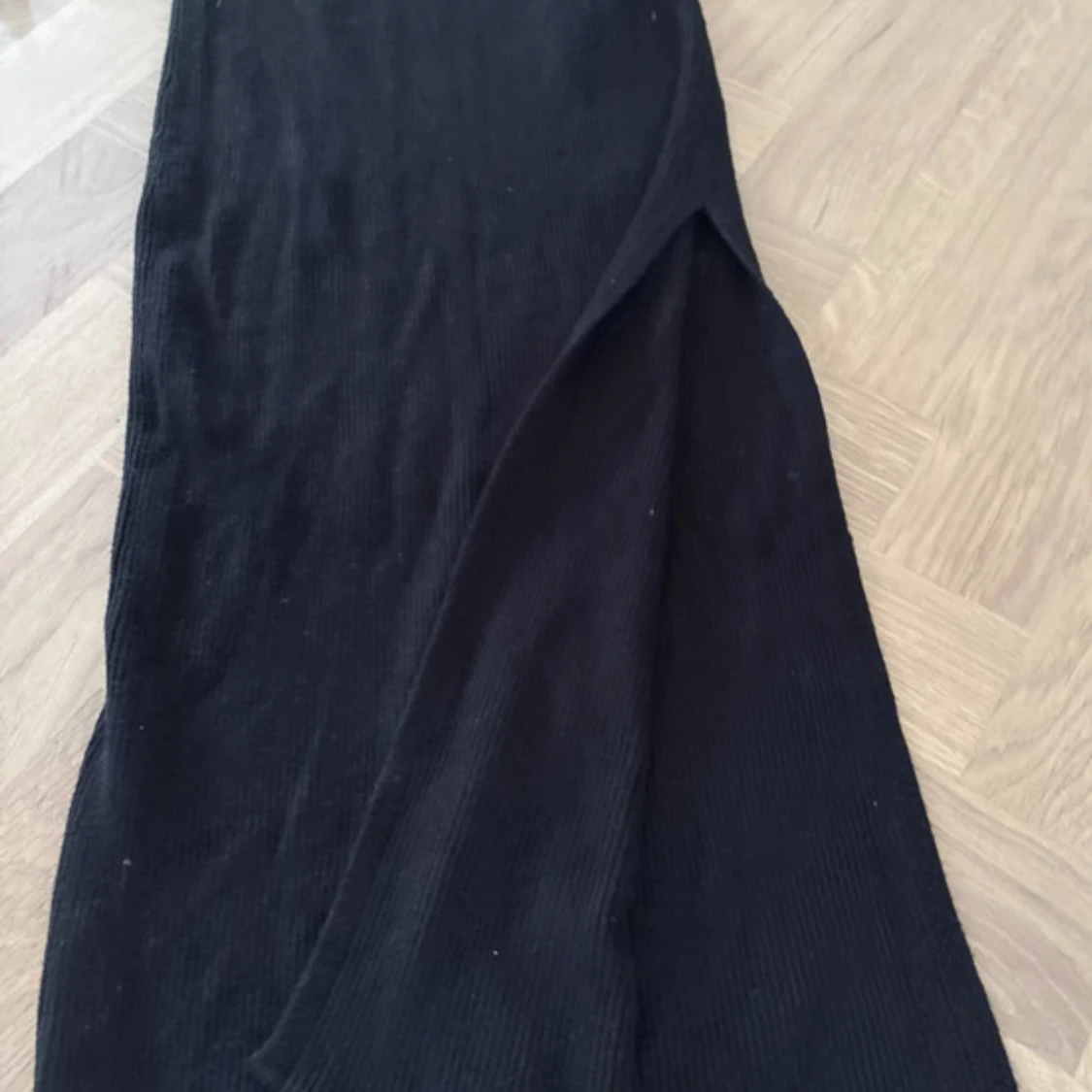 Svart ribbad långklänning från Amisu - 1