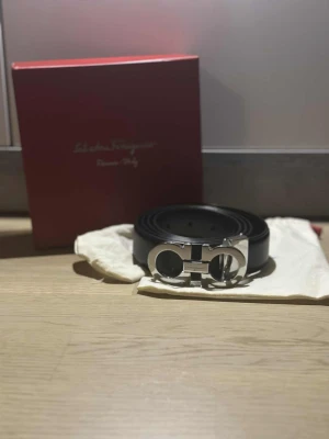 Bälte - Helt ny, boxen ingår, 125 cm