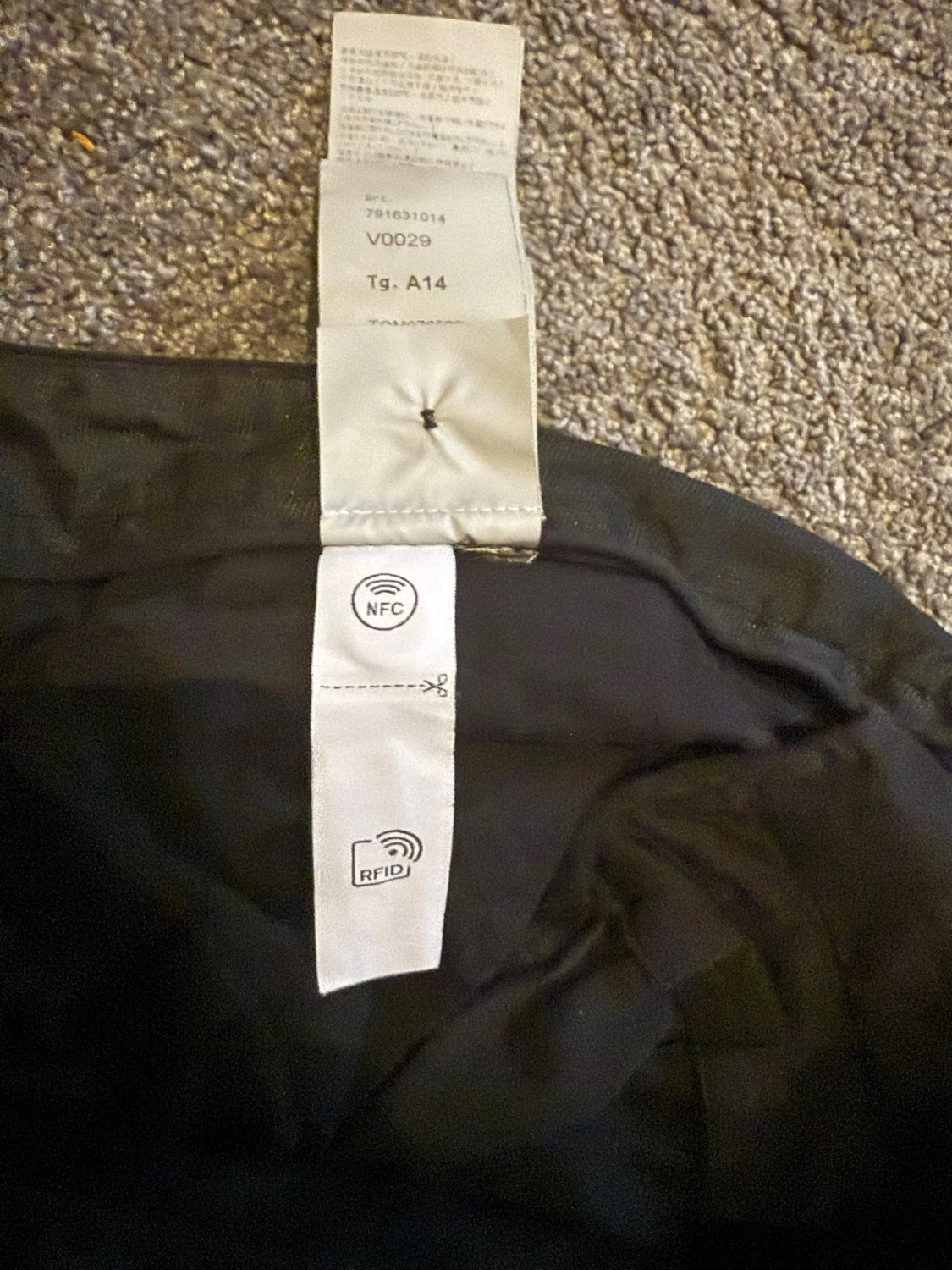 Svarta cargopants från Stone Island - 6