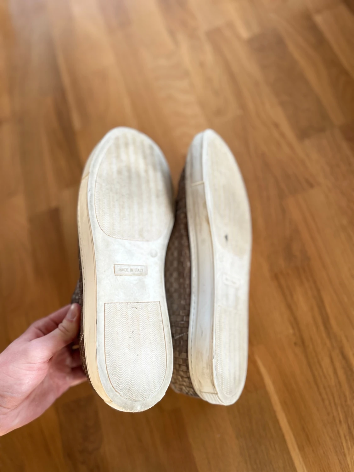 Bruna flätade sneakers från Hamlet - 5