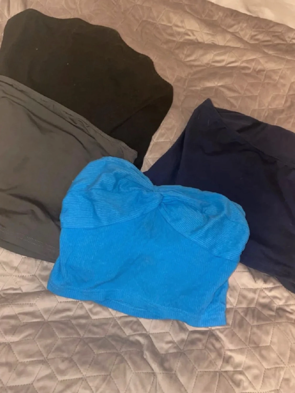 4-pack bandeau toppar i olika färger