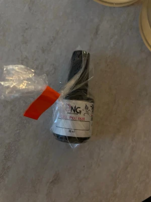 Nagelgrejer  - STRUCTURE BASE Babyboomer White 01 - NG LED/UV Soak Off Gel Polish 15ml. Ny, köpt från nagelgiganten 