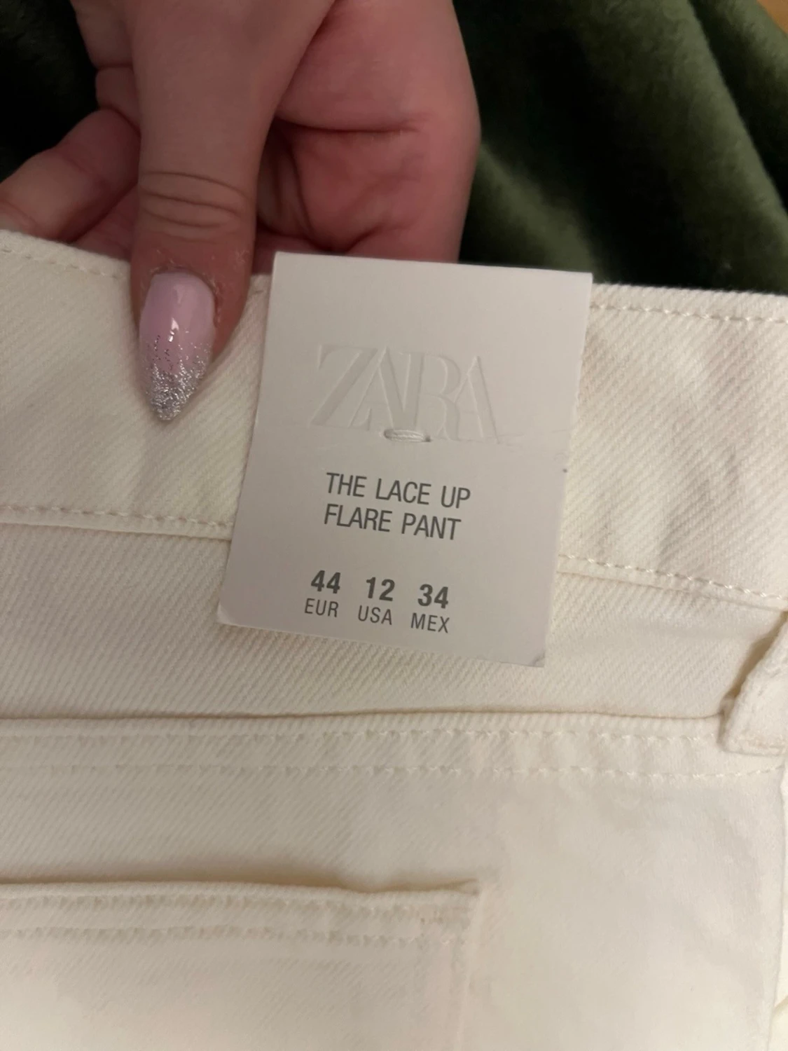 Vita bootcut-byxor med snörning - 5