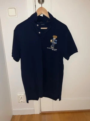 Polo bear piké - Piké från Ralph Lauren. Nästan helt oanvänd.