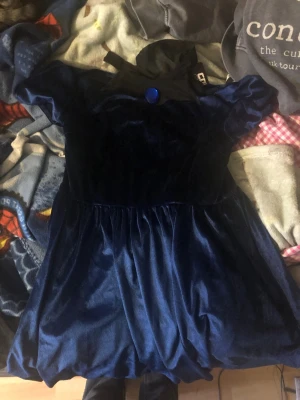 Mizi cosplay med peruk  - Bara provad 1 gång och peruken är orörd