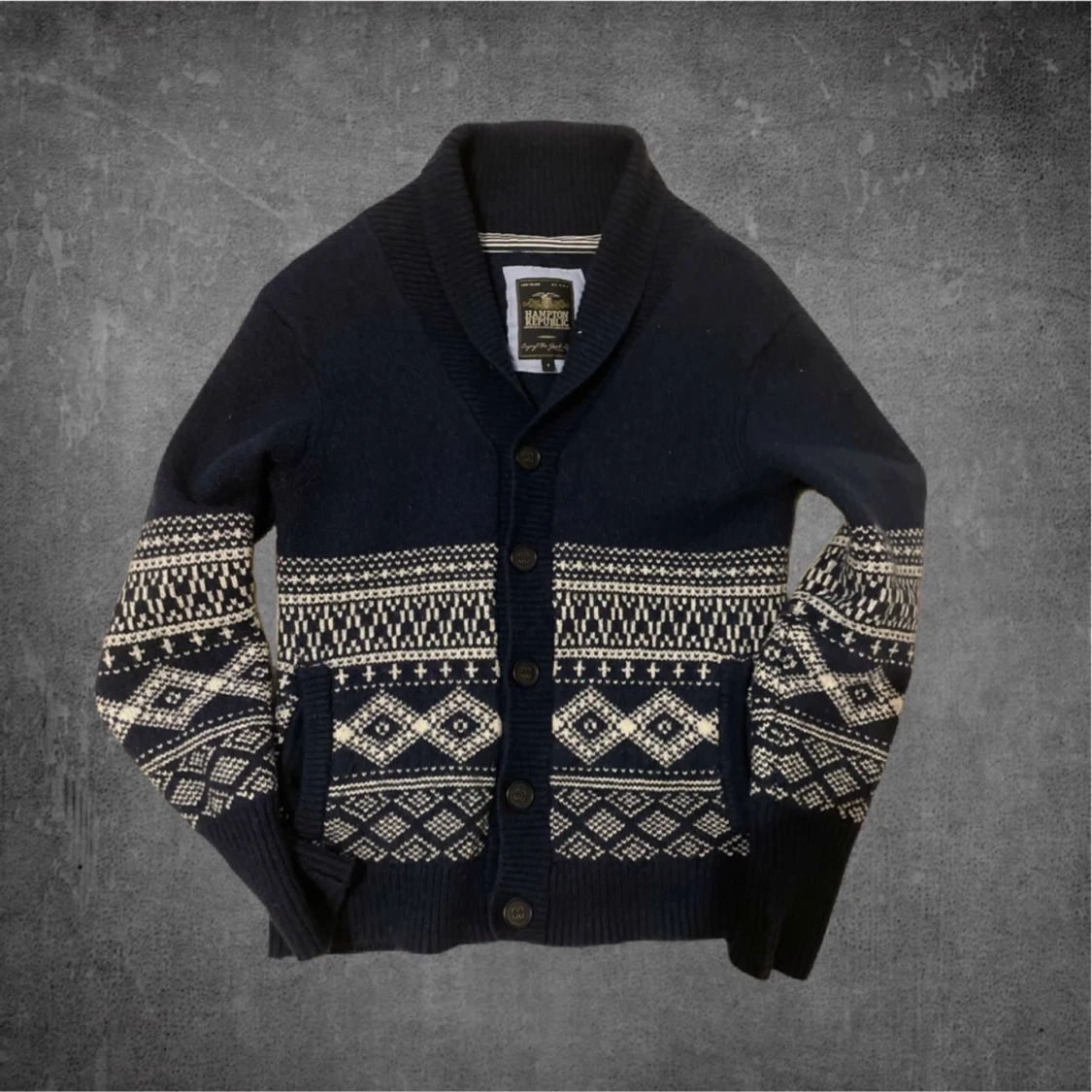 Stickad Cardigan Med Mönster