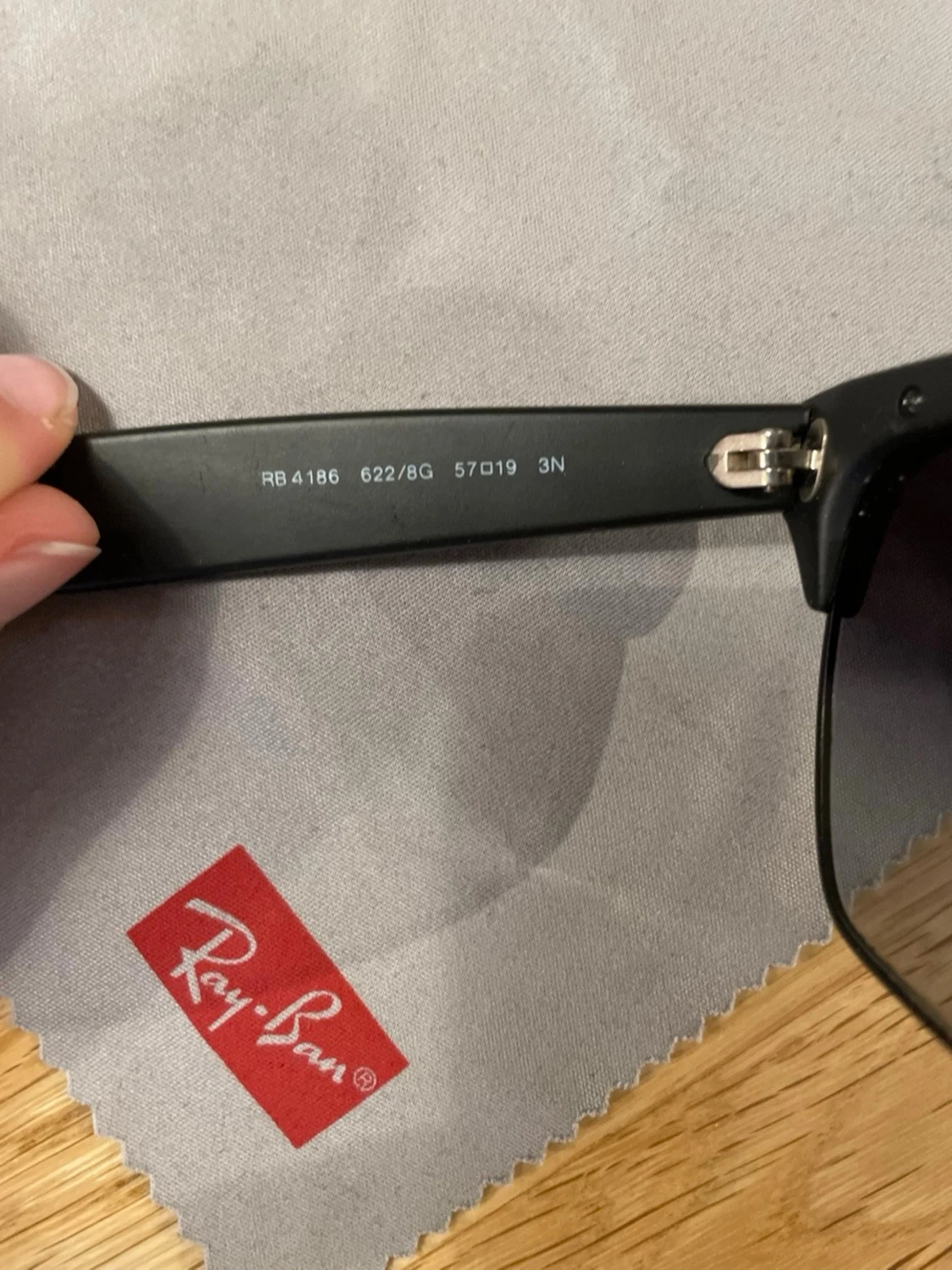 Svart Ray-Ban solglasögon med etui - 6