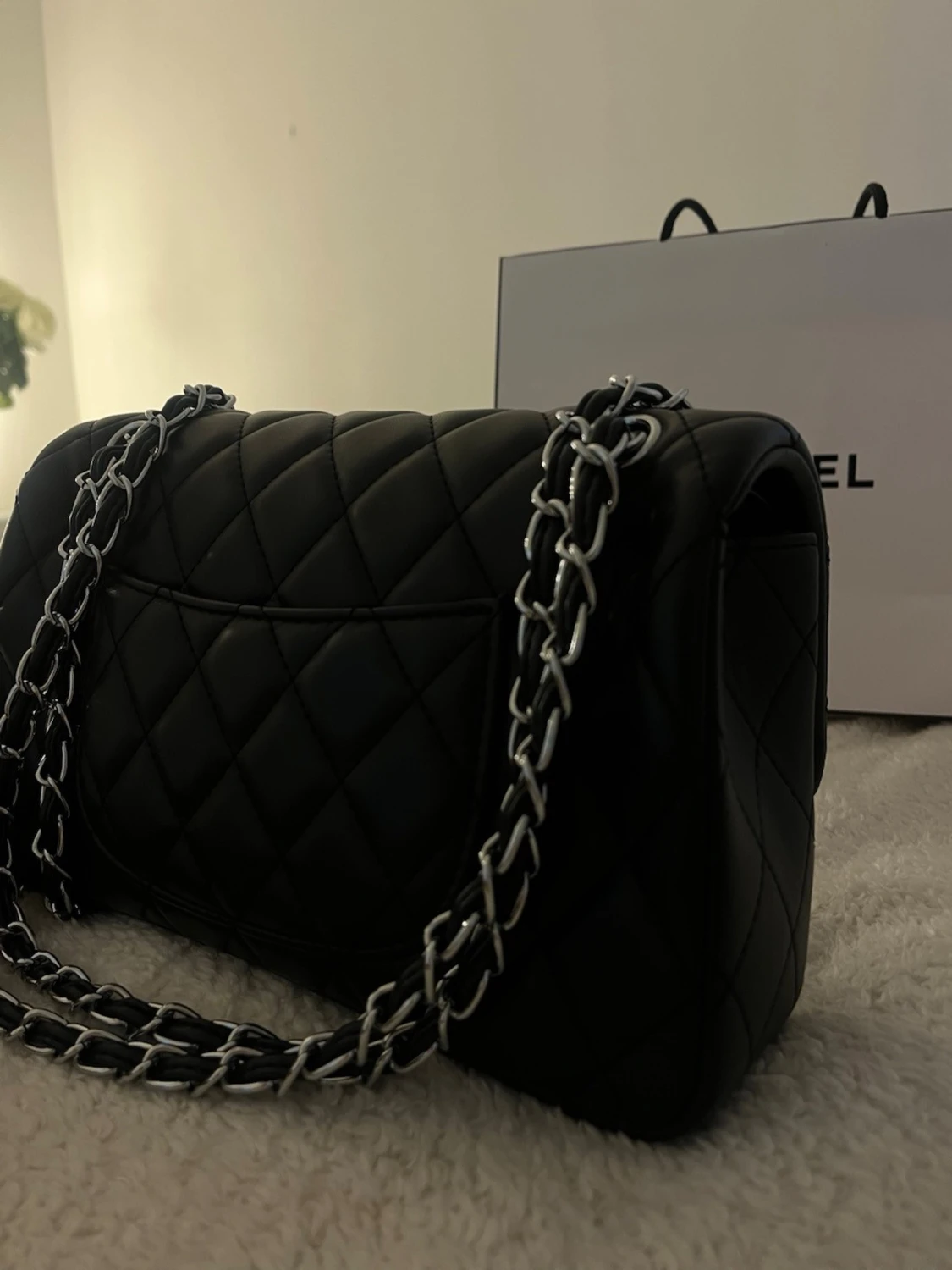 Svart quiltad axelväska - 2