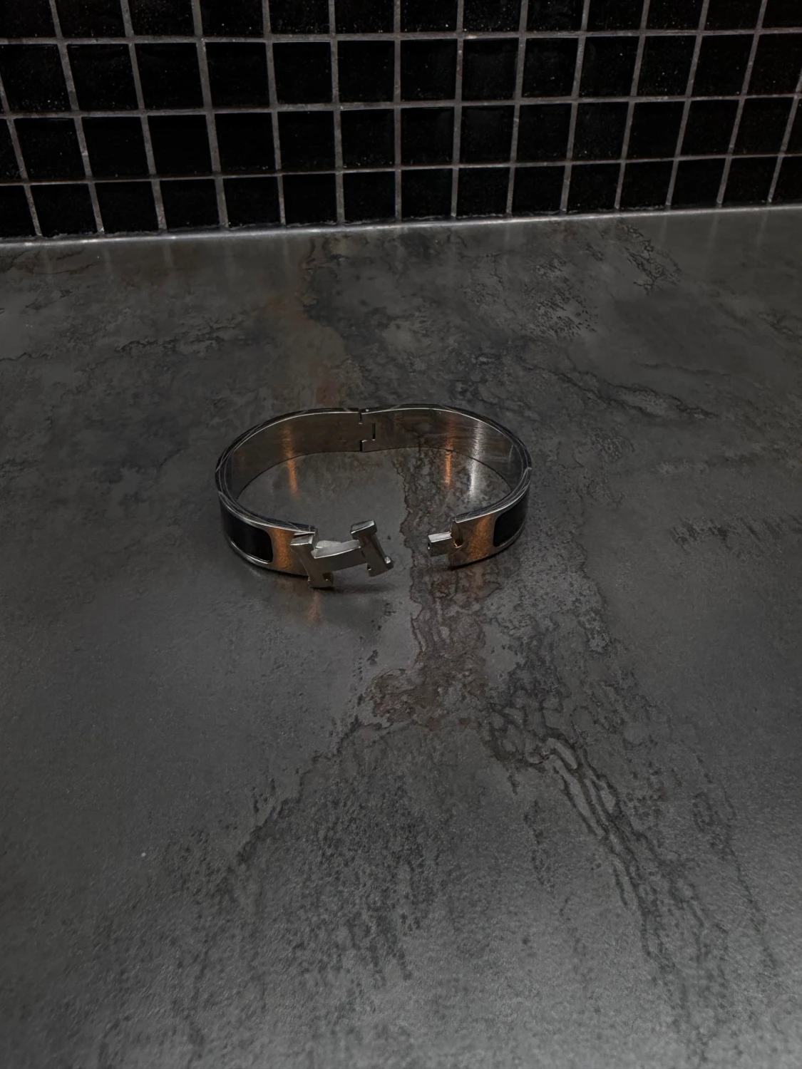 Svart Hermès armband  - 1