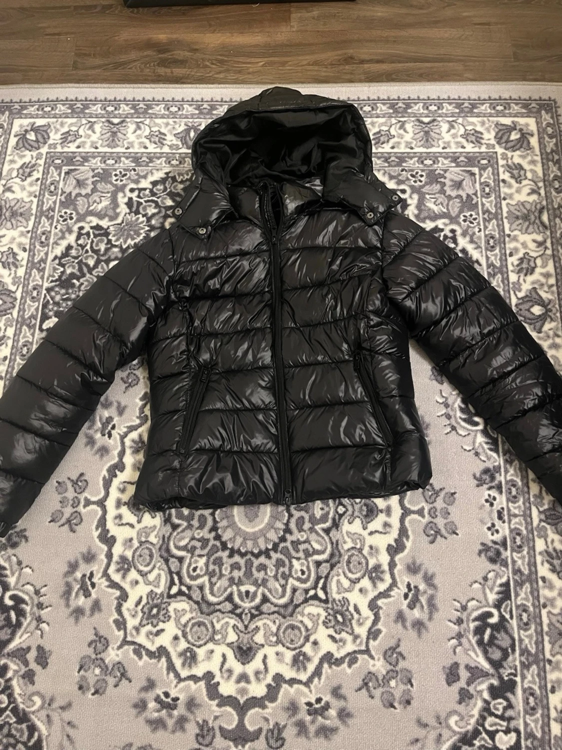 Svart pufferjacka från lager 157 L