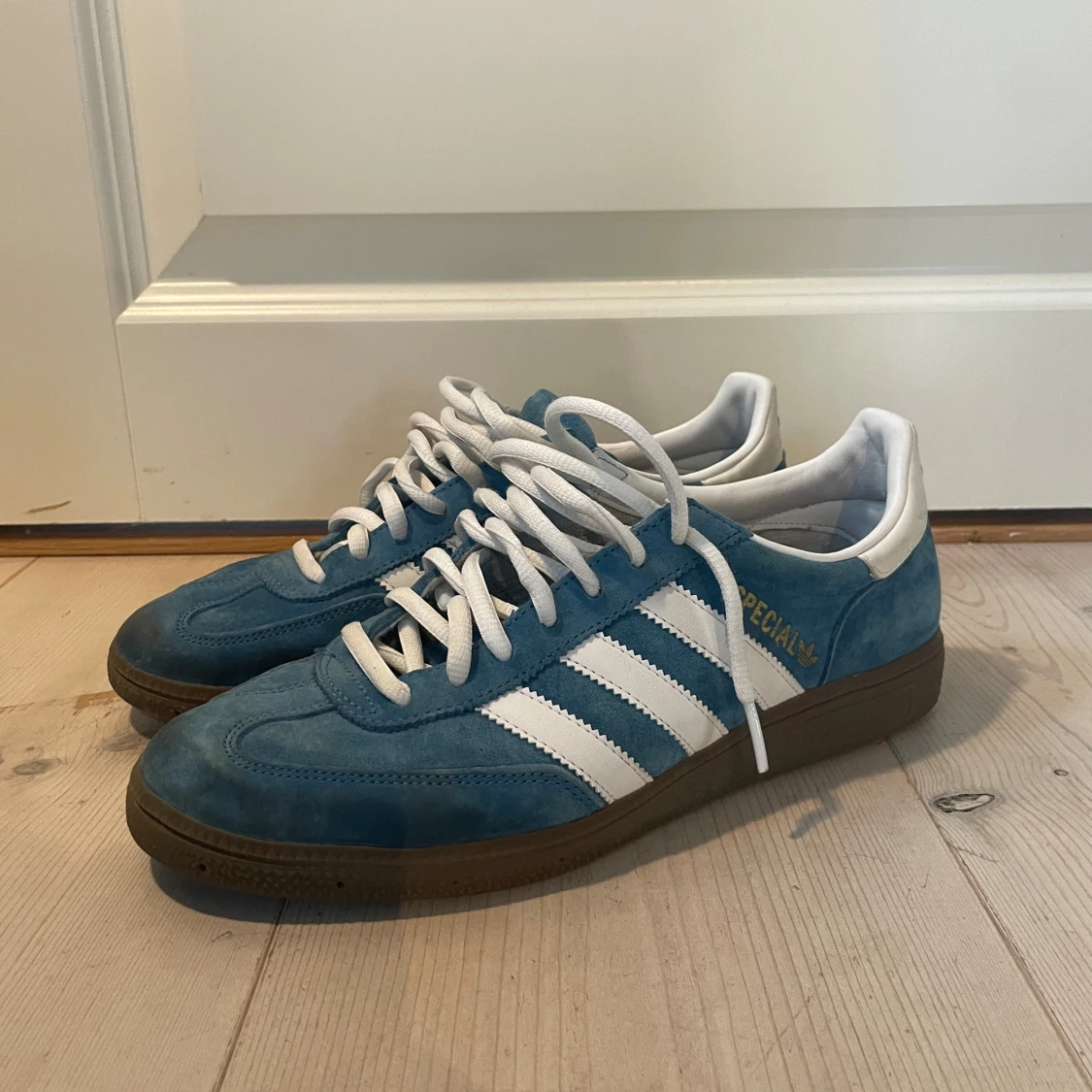 Adidas Spezial blå sneakers mocka - 1