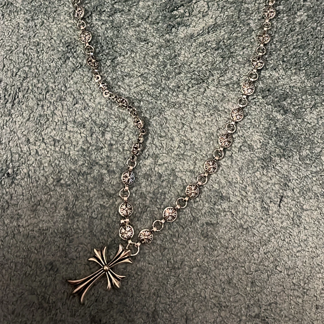 Chromehearts halsband