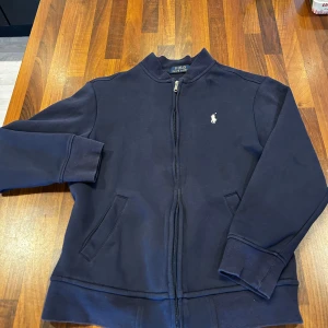 Ralph Lauren kofta - Snygg kofta från Ralph lauren i strl XS, skick 8/10